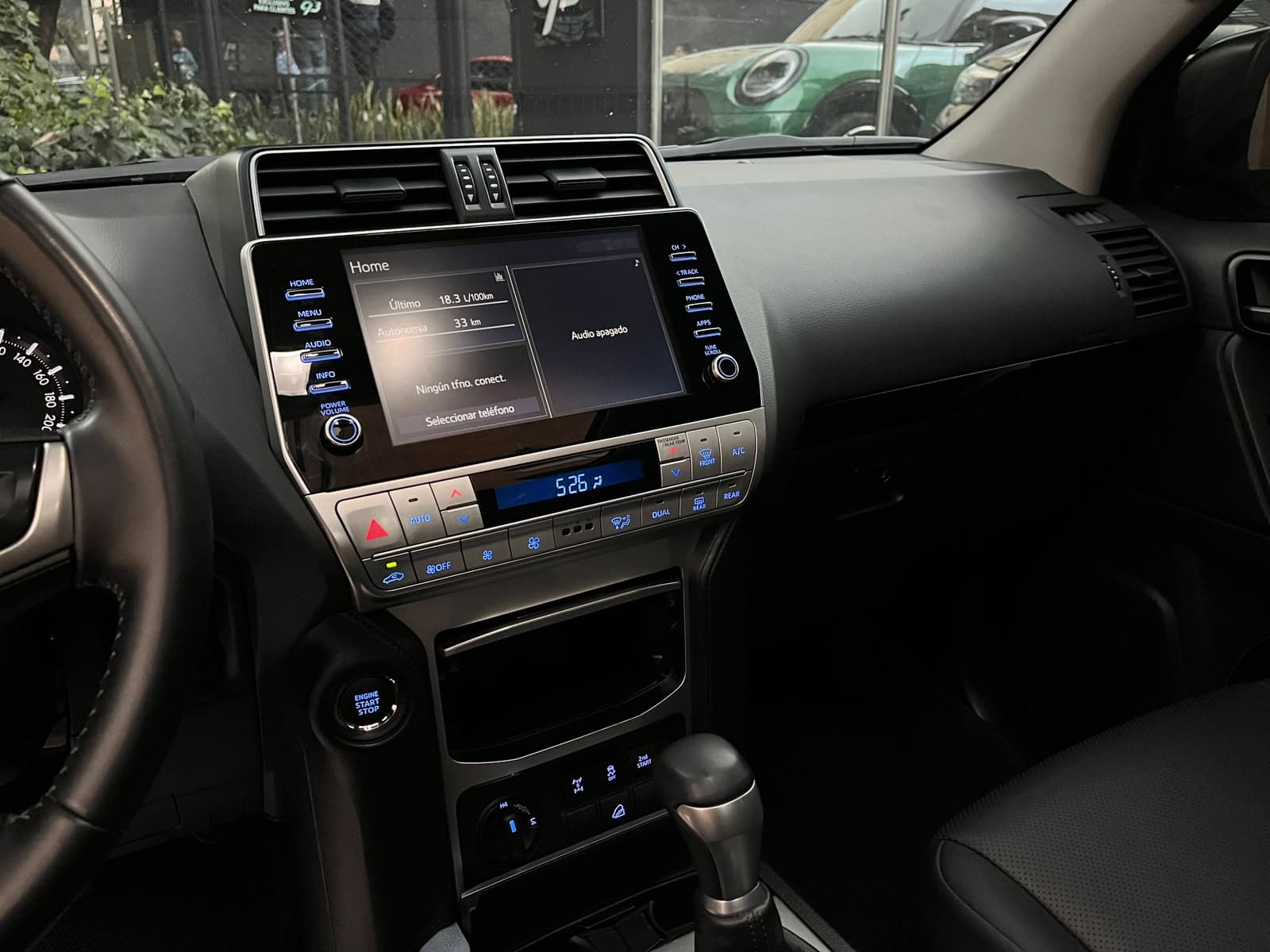 Toyota Prado TXL Modelo 2023 11