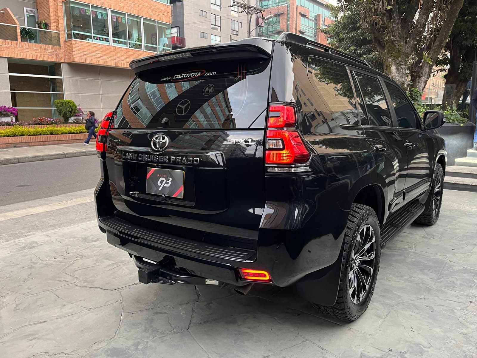 Toyota Prado TXL Modelo 2023 4