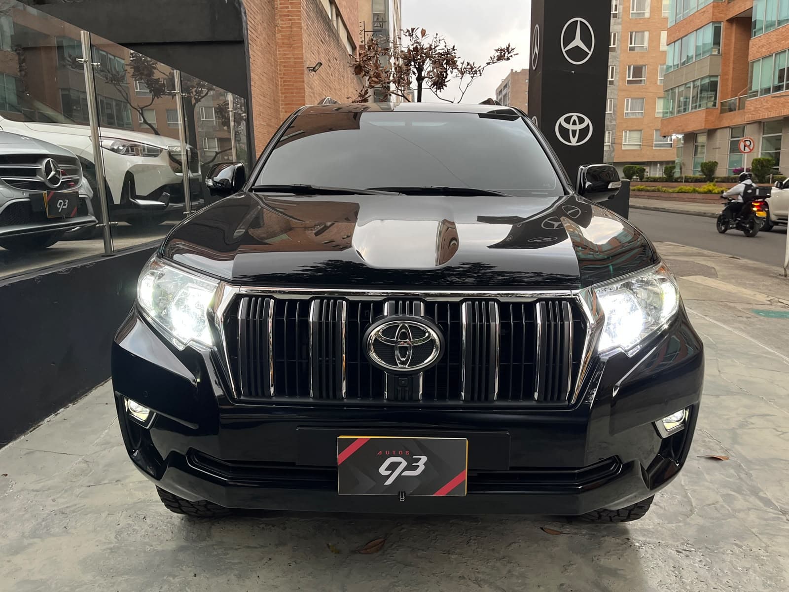 Toyota Prado TXL Modelo 2023 3