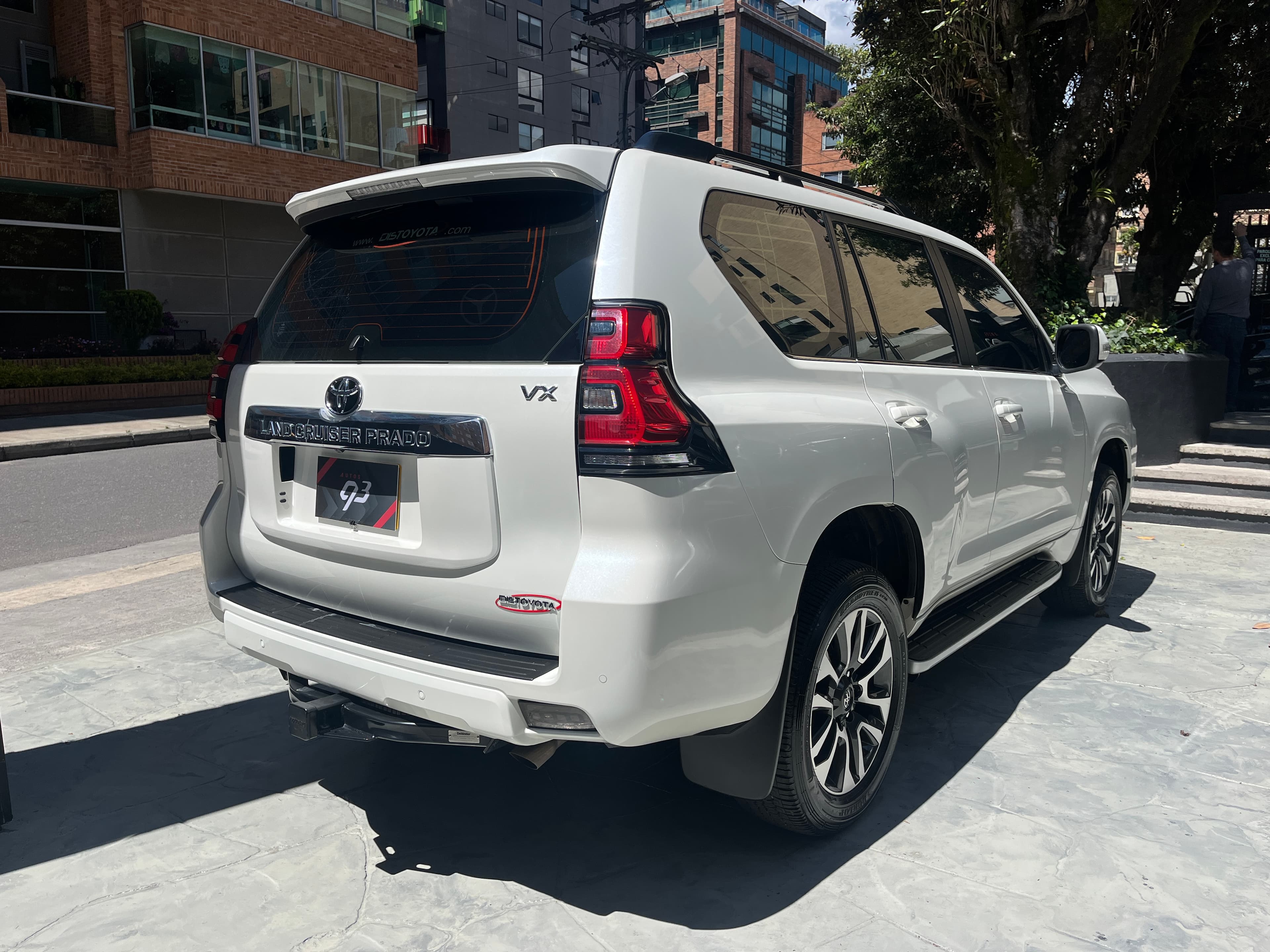 Toyota Prado VX Modelo 2023 4
