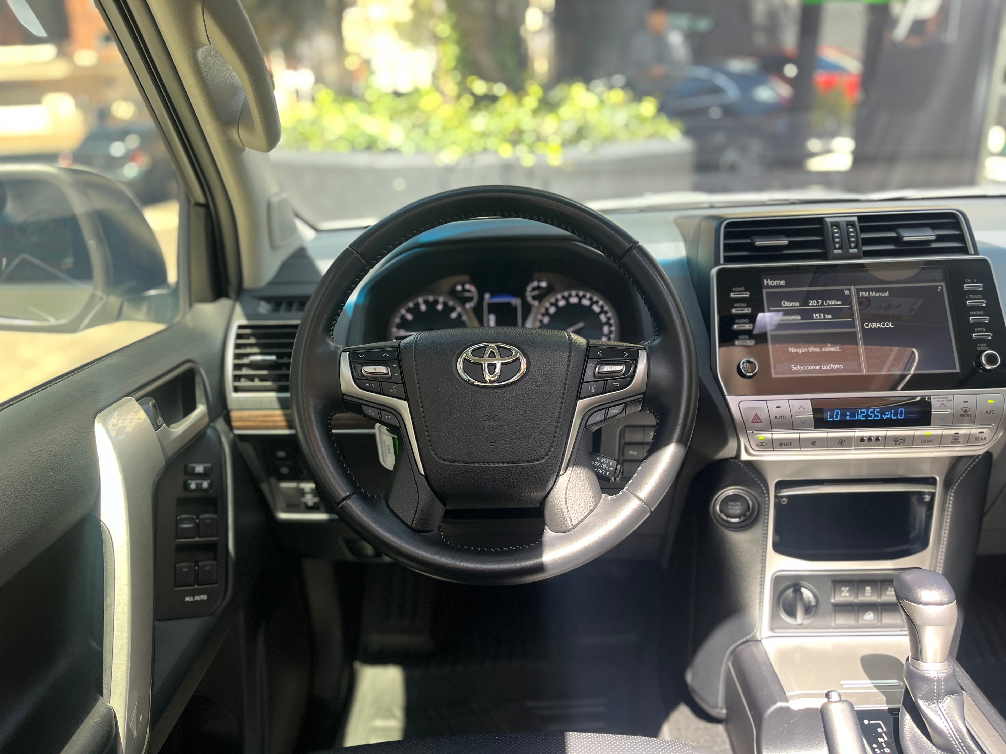 Toyota Prado VX Modelo 2023 16