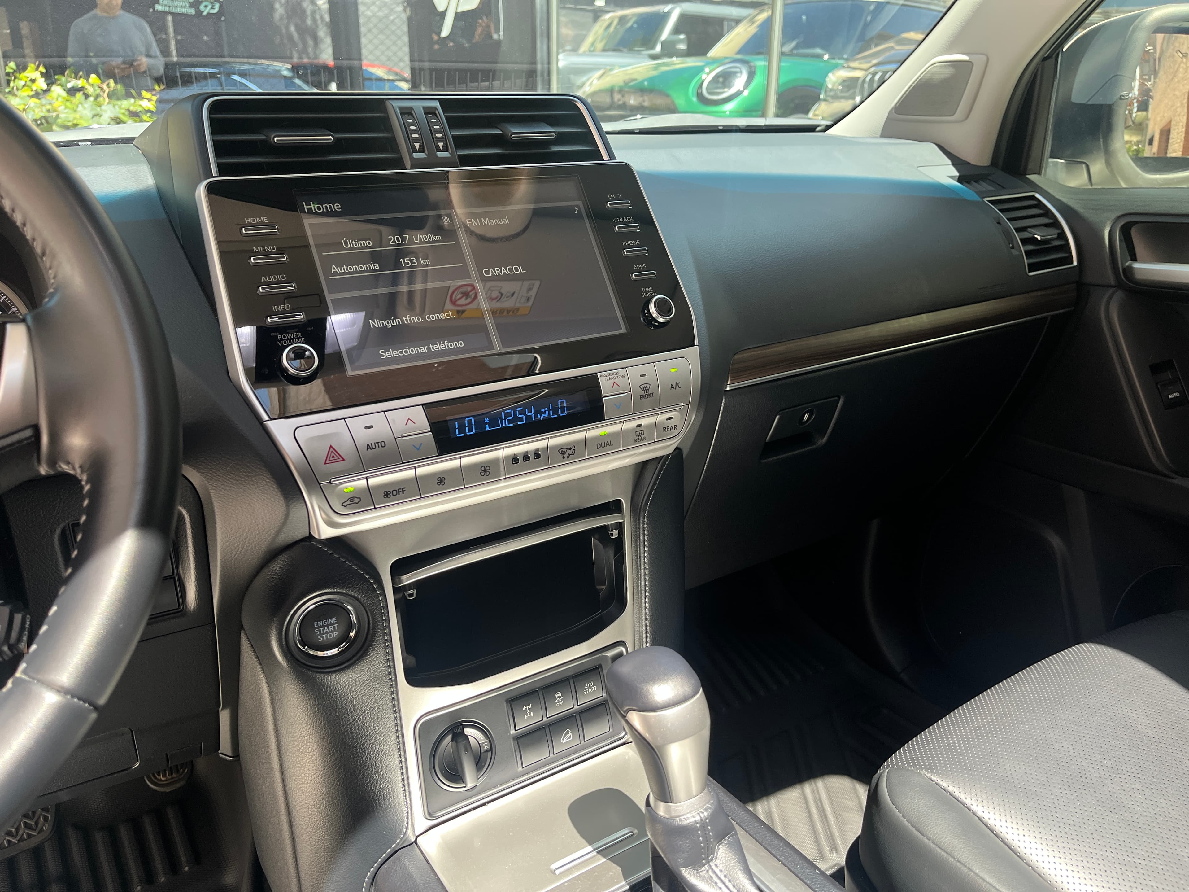 Toyota Prado VX Modelo 2023 11