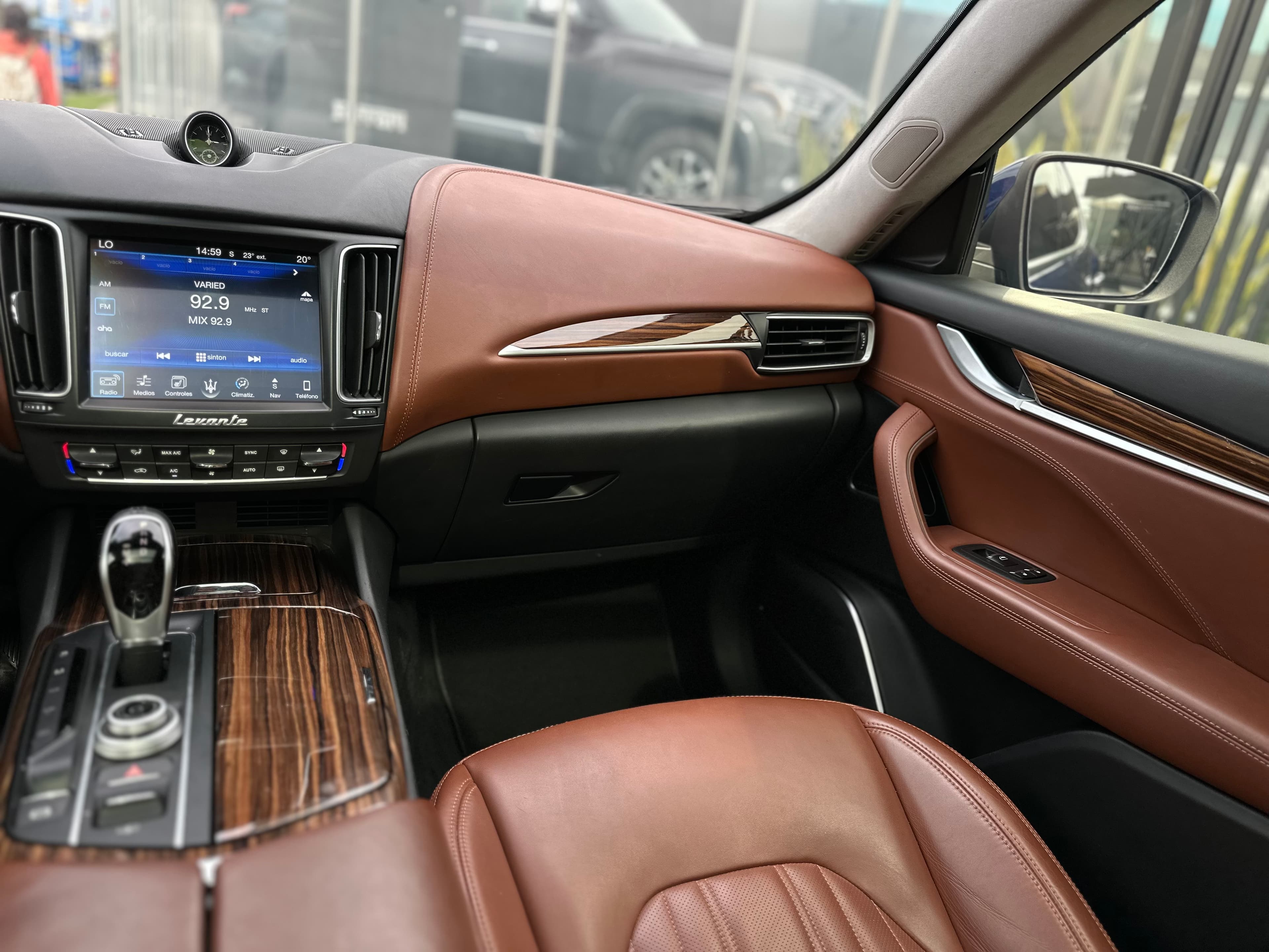 Maserati LEVANTE S Modelo 2017 15