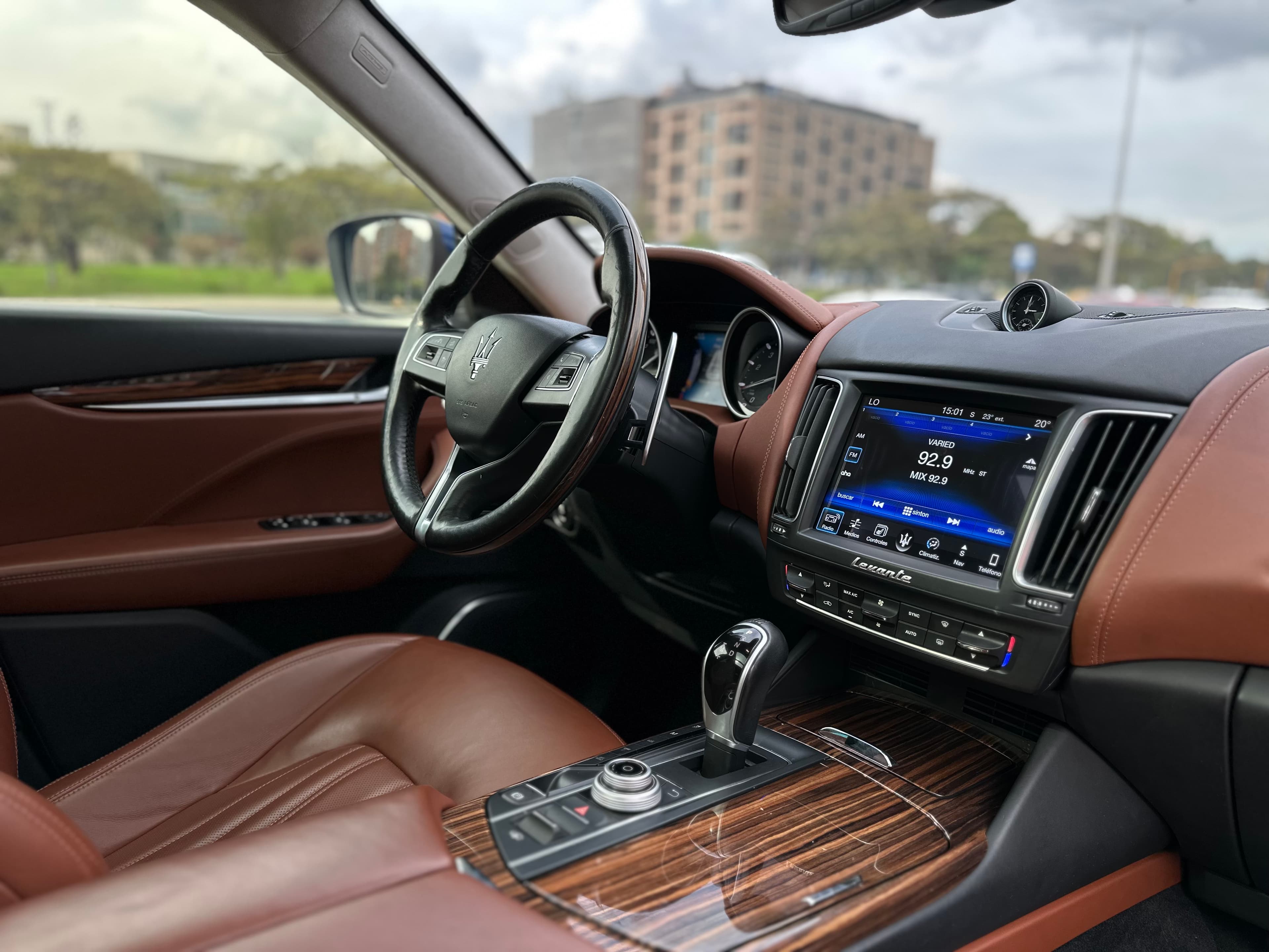 Maserati LEVANTE S Modelo 2017 25