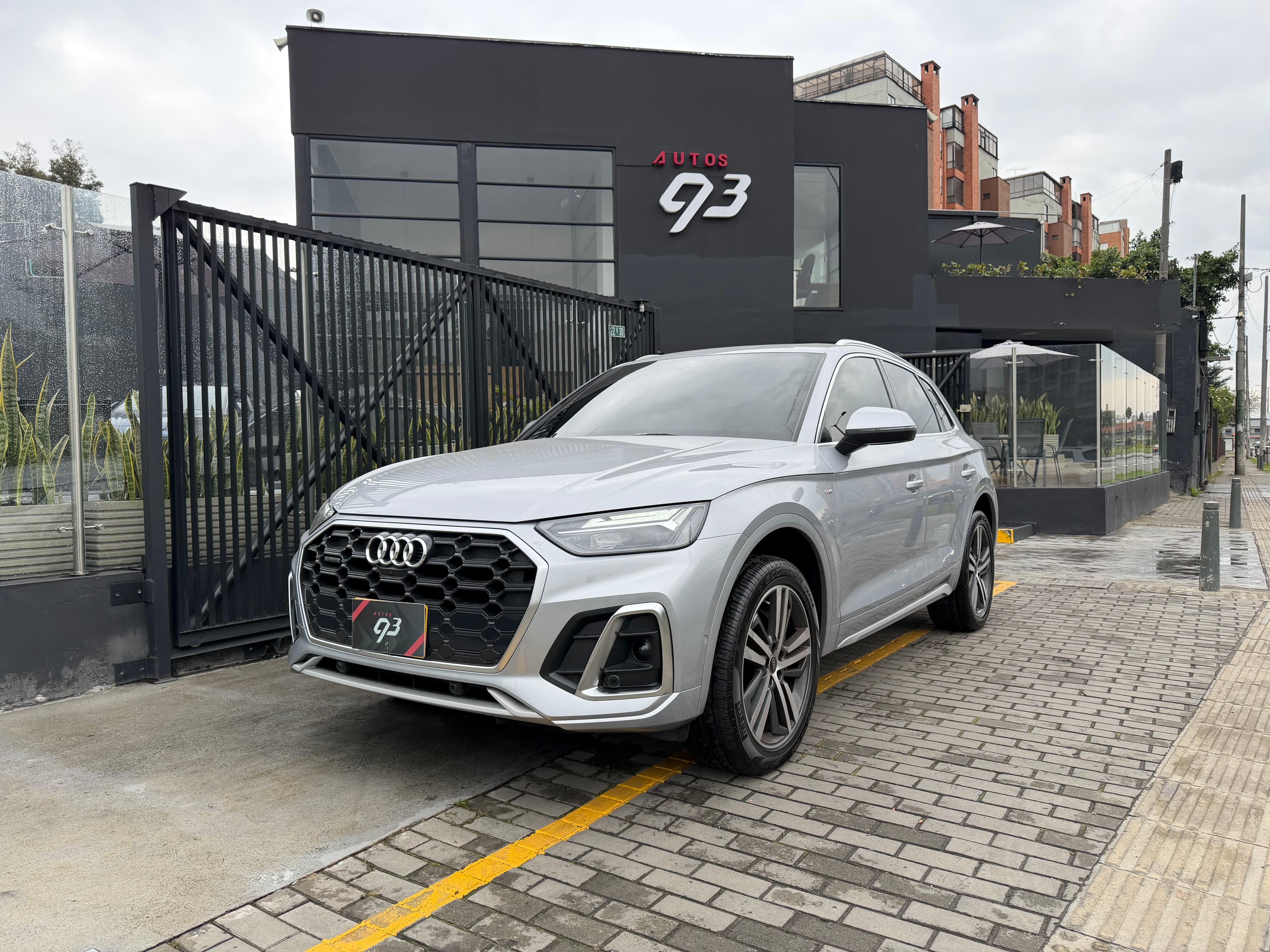 Audi Q5 S-line Modelo 2025 1