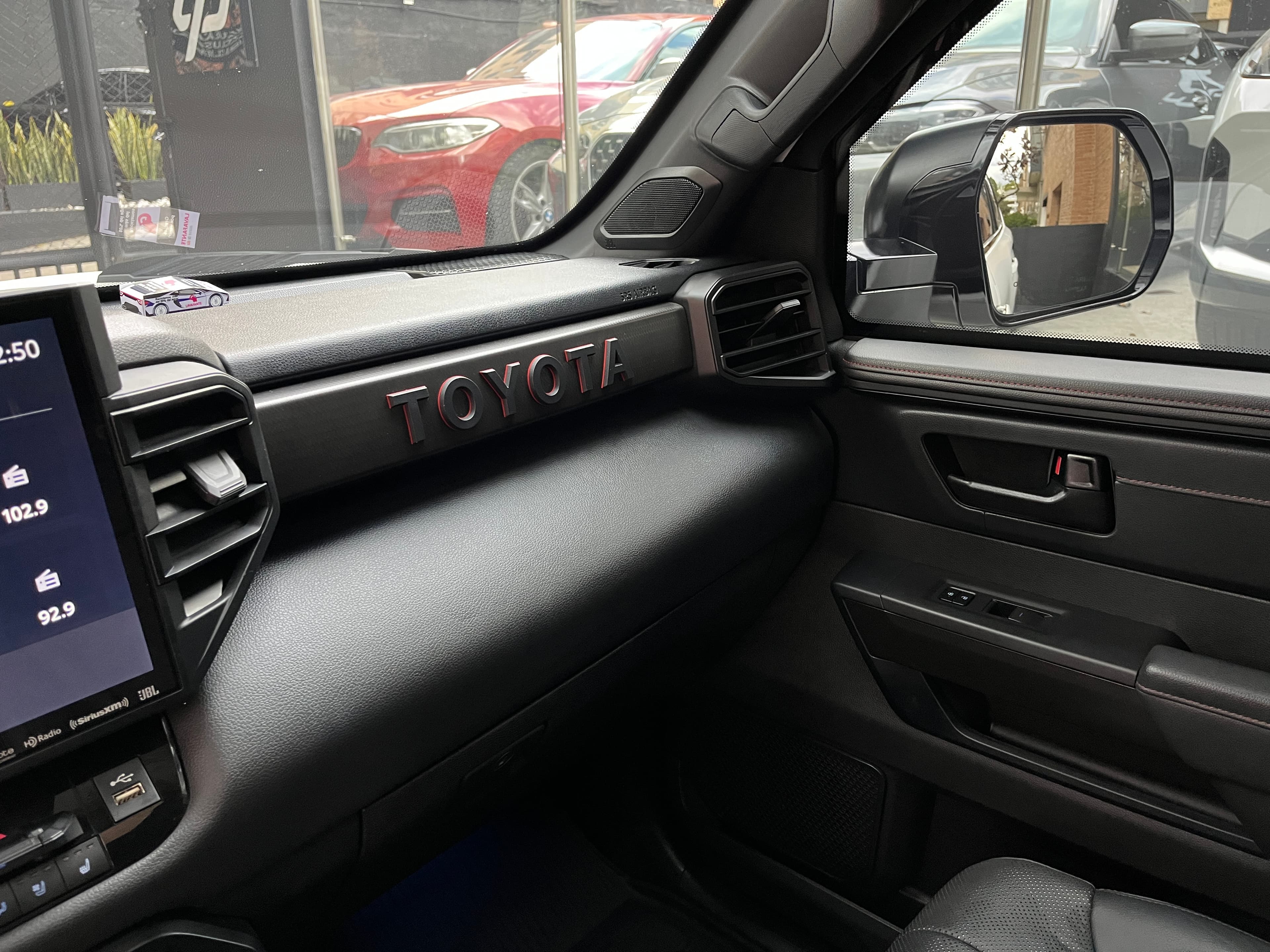 Toyota Sequoia TRD Pro Blindada Modelo 2024 10