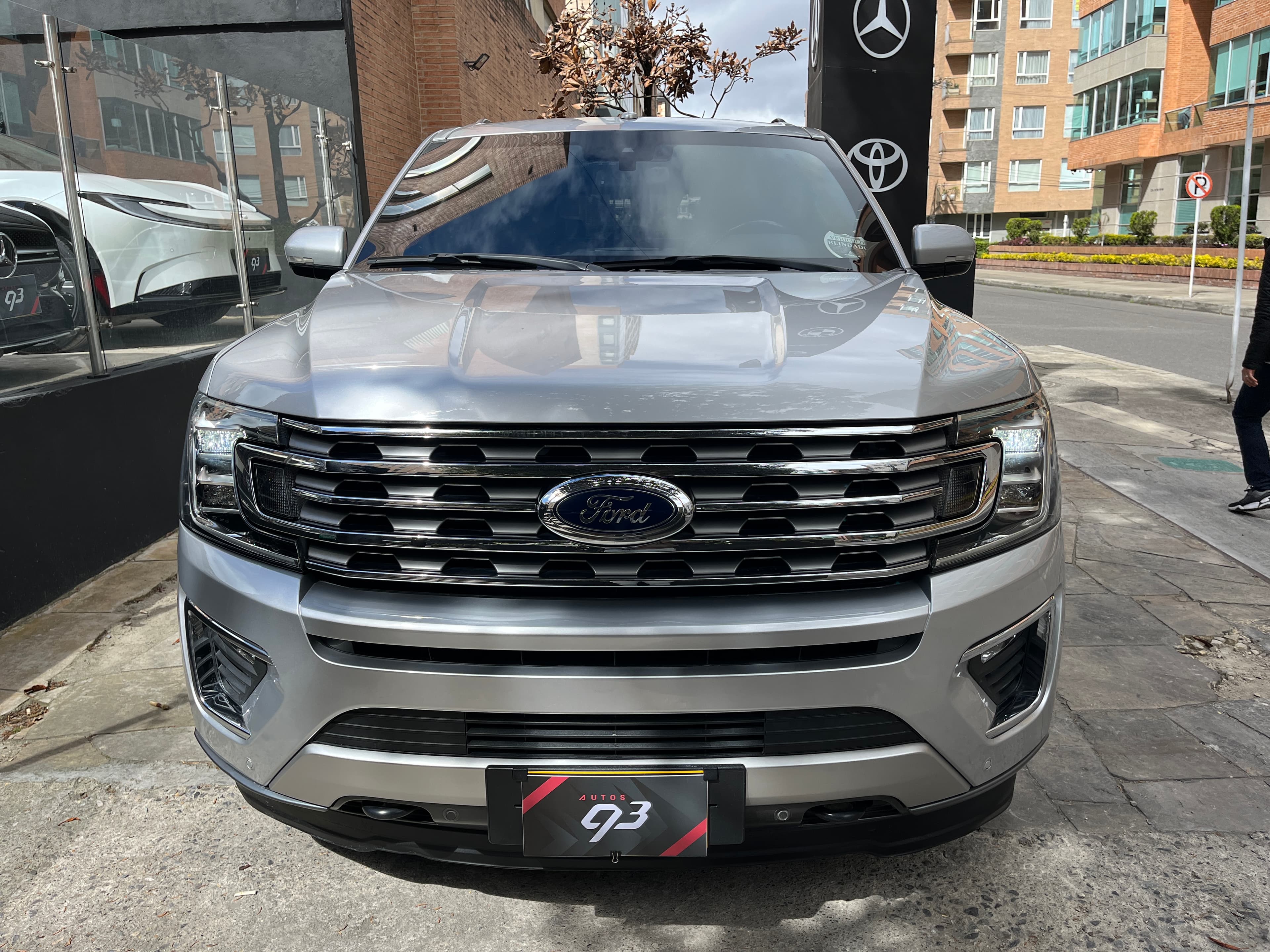 Ford Expedition EXPEDITION Modelo 2019 3