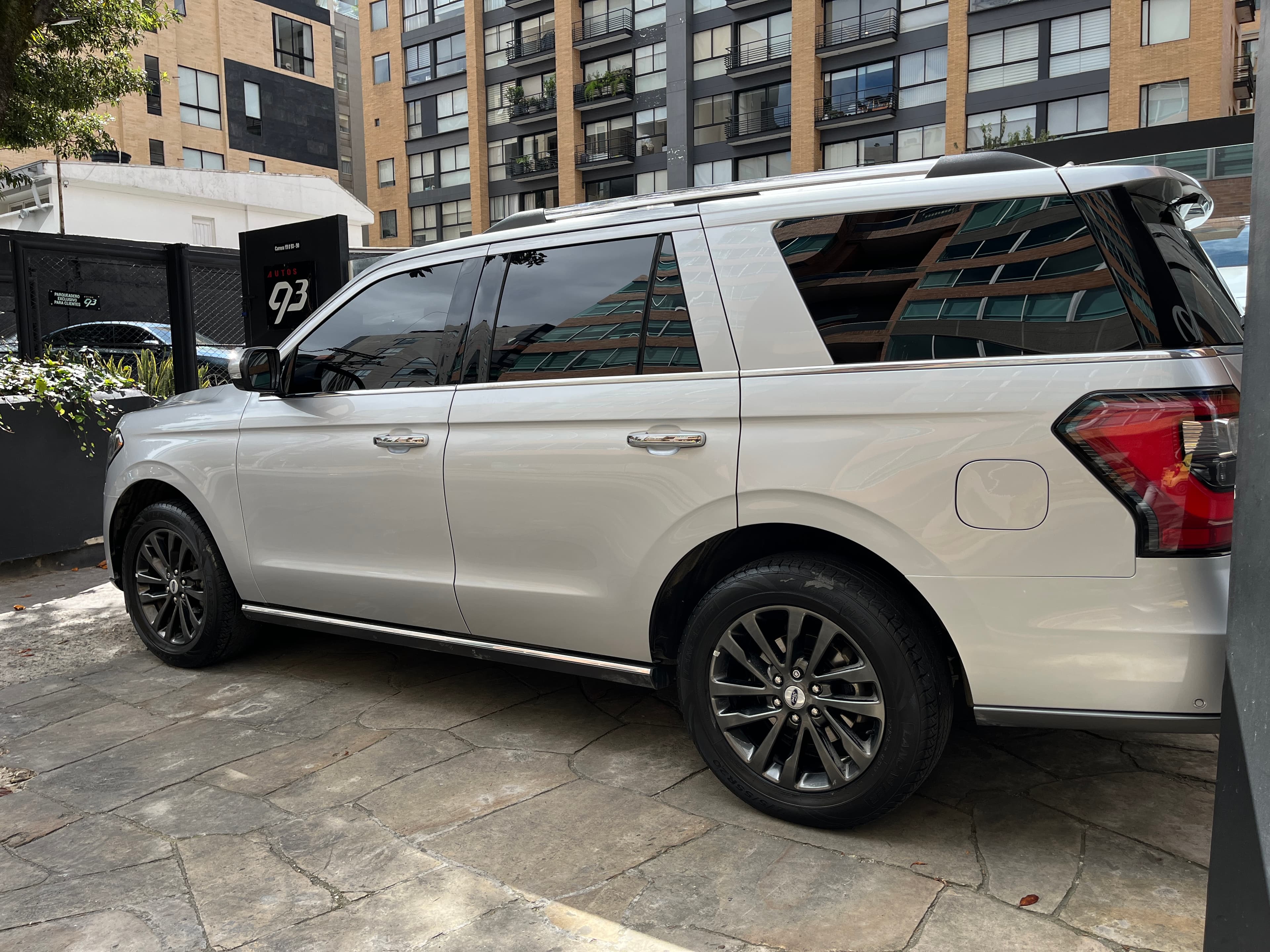 Ford Expedition EXPEDITION Modelo 2019 6