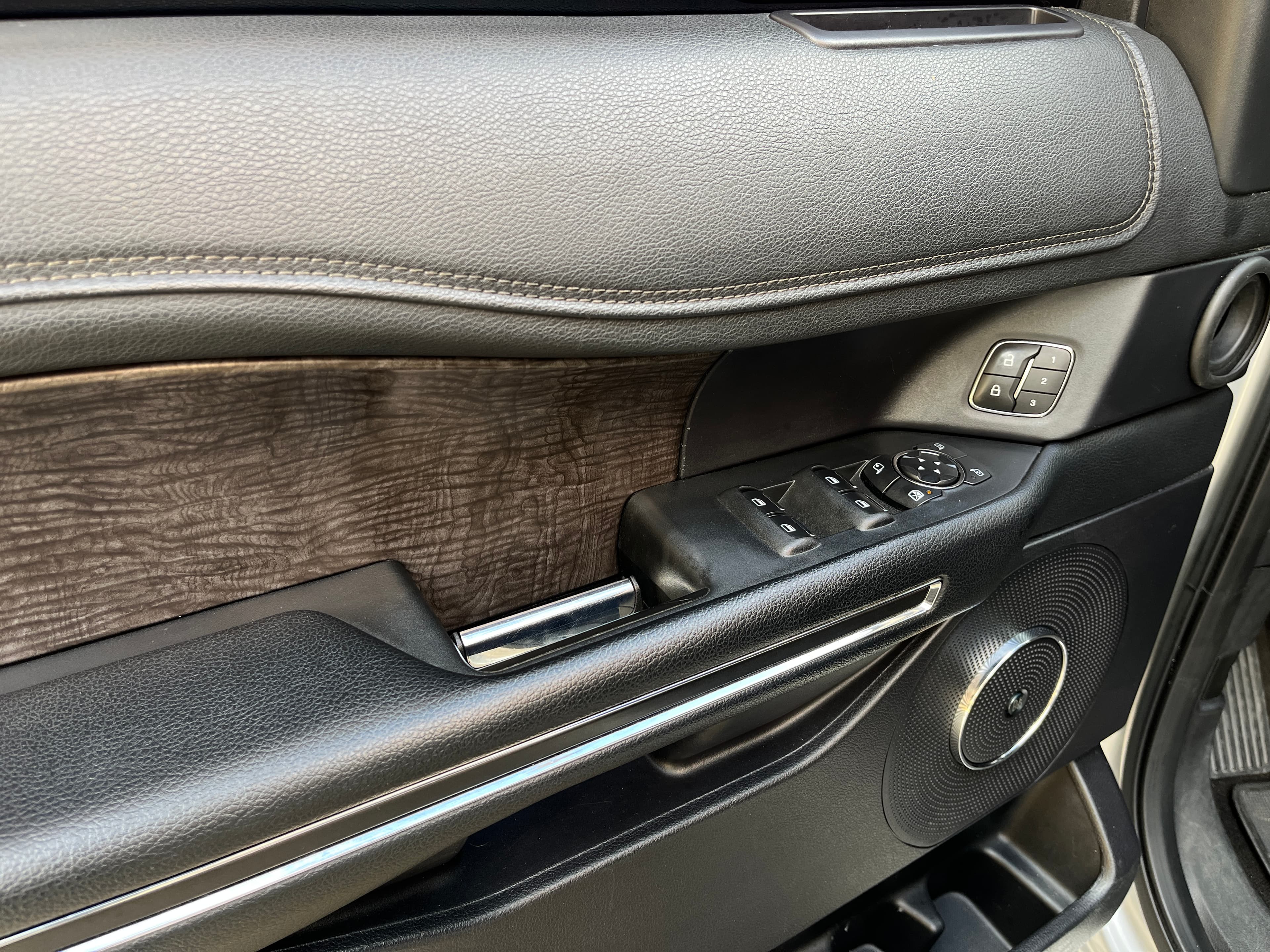 Ford Expedition EXPEDITION Modelo 2019 8