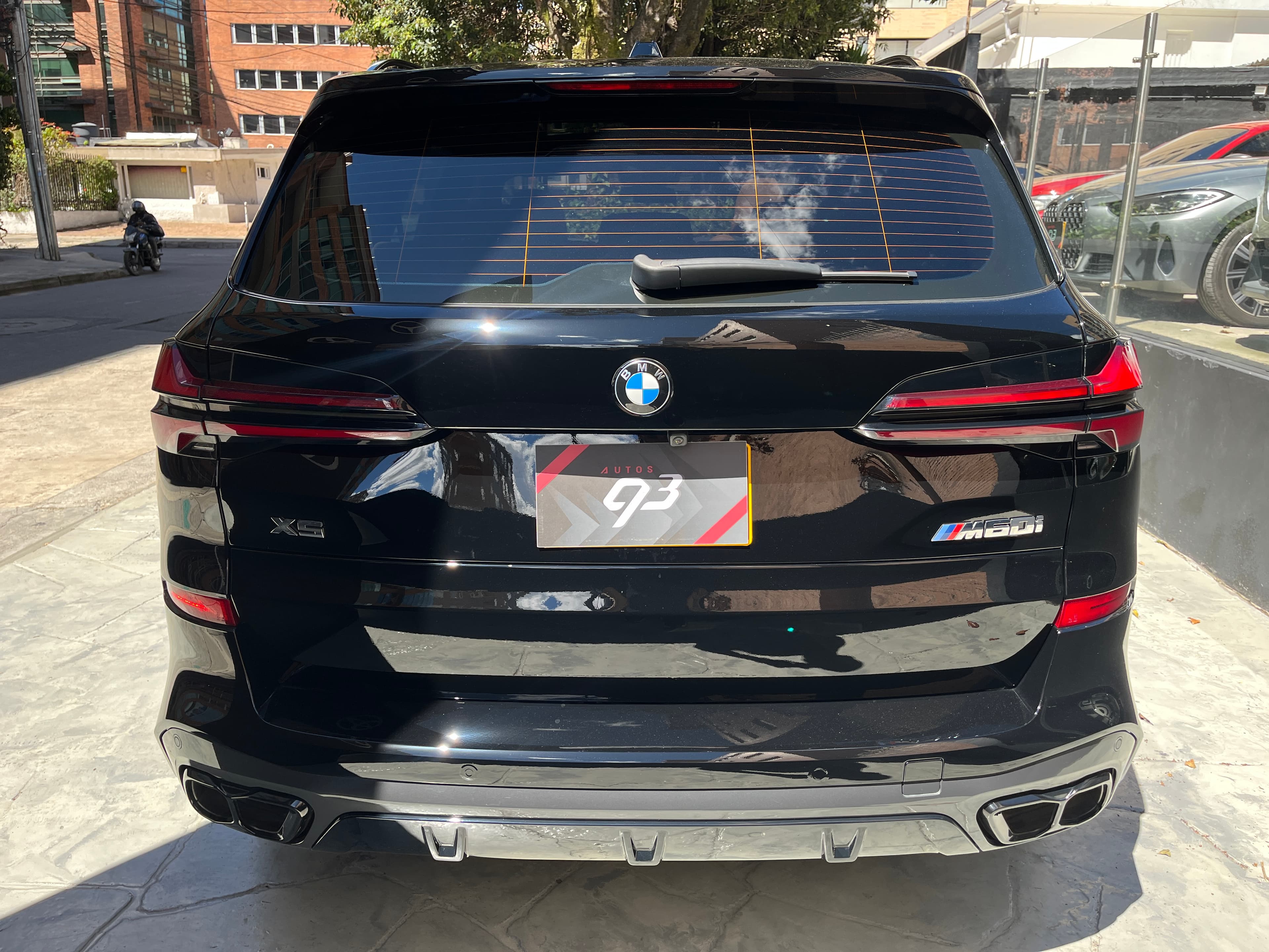 BMW X5 M60I XDRIVE Modelo 2024 5
