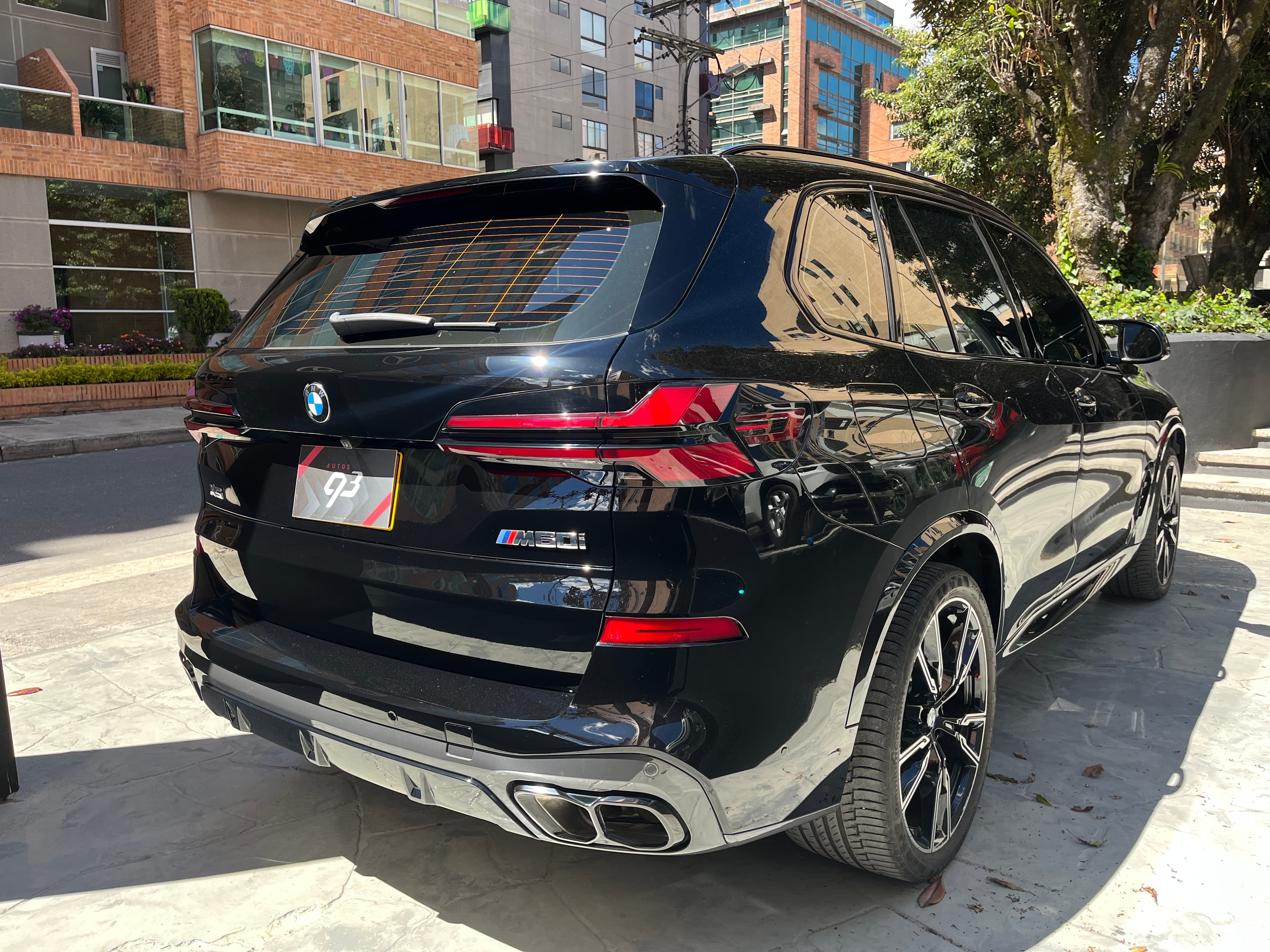 BMW X5 M60I XDRIVE Modelo 2024 4