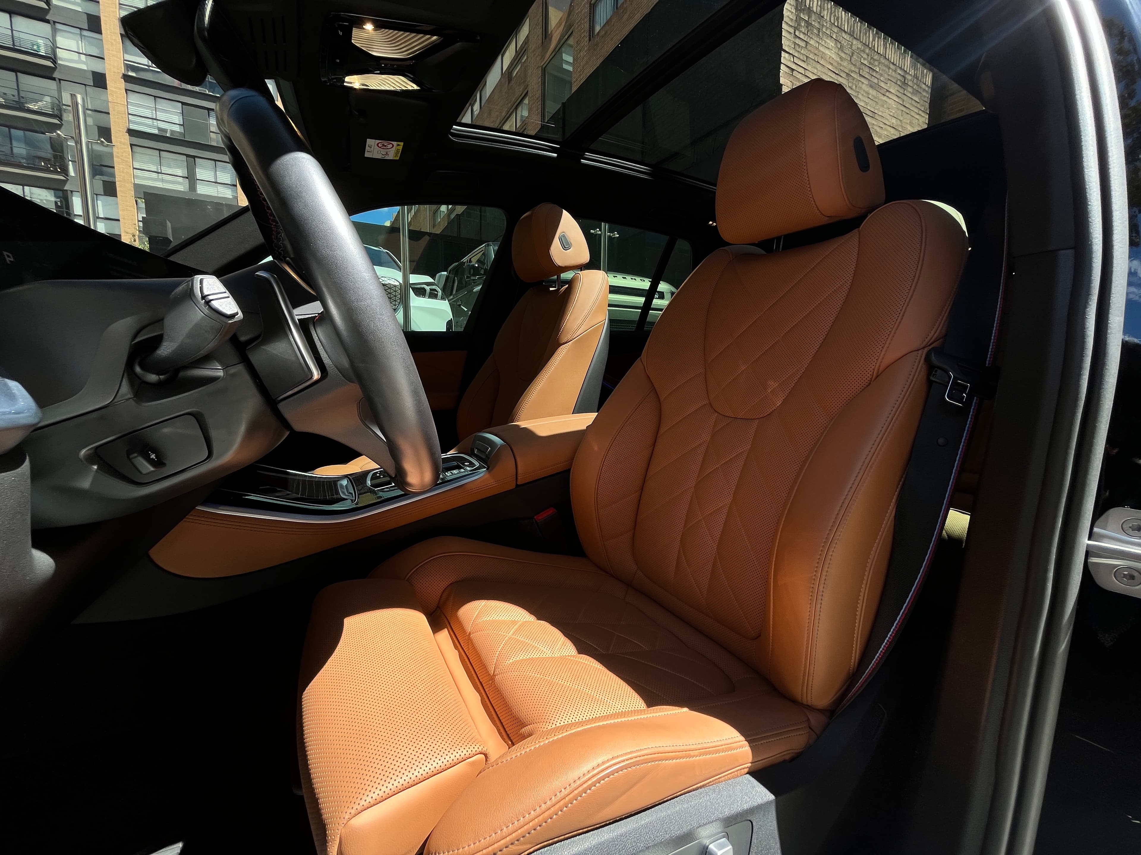 BMW X5 M60I XDRIVE Modelo 2024 9