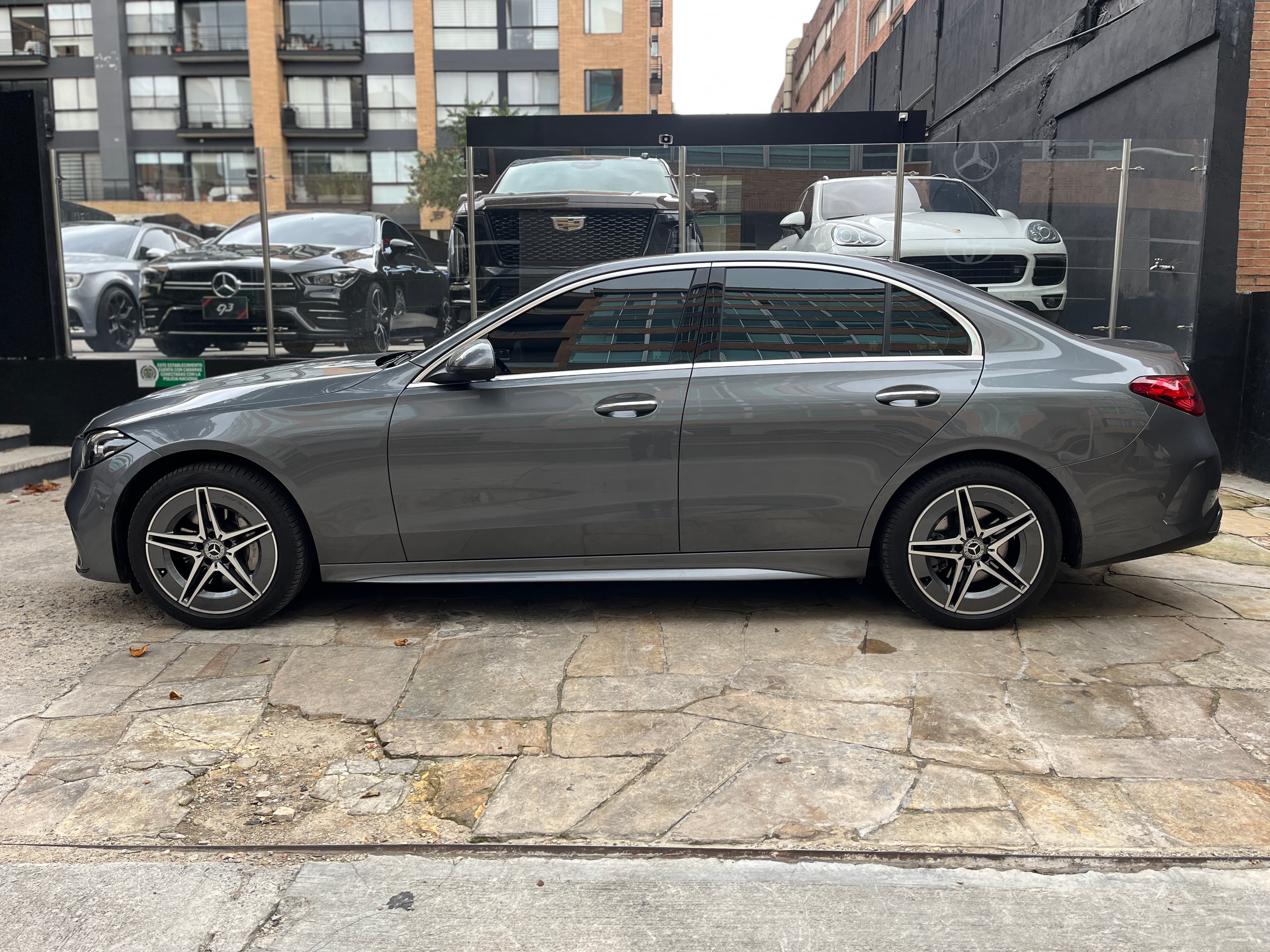 Mercedes Benz C200 C200 Hibrido Modelo 2025 7