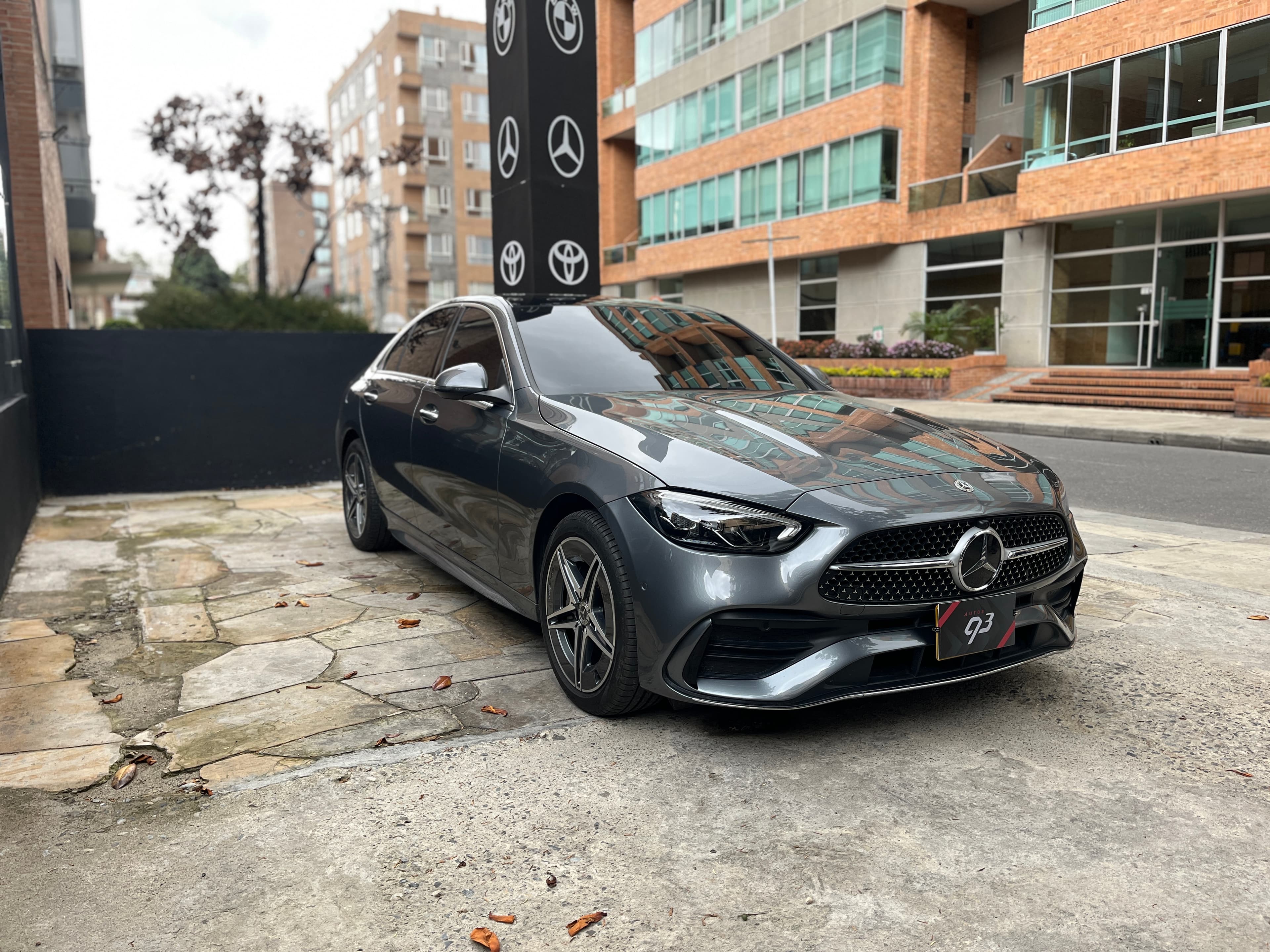 Mercedes Benz C200 C200 Hibrido Modelo 2025 3