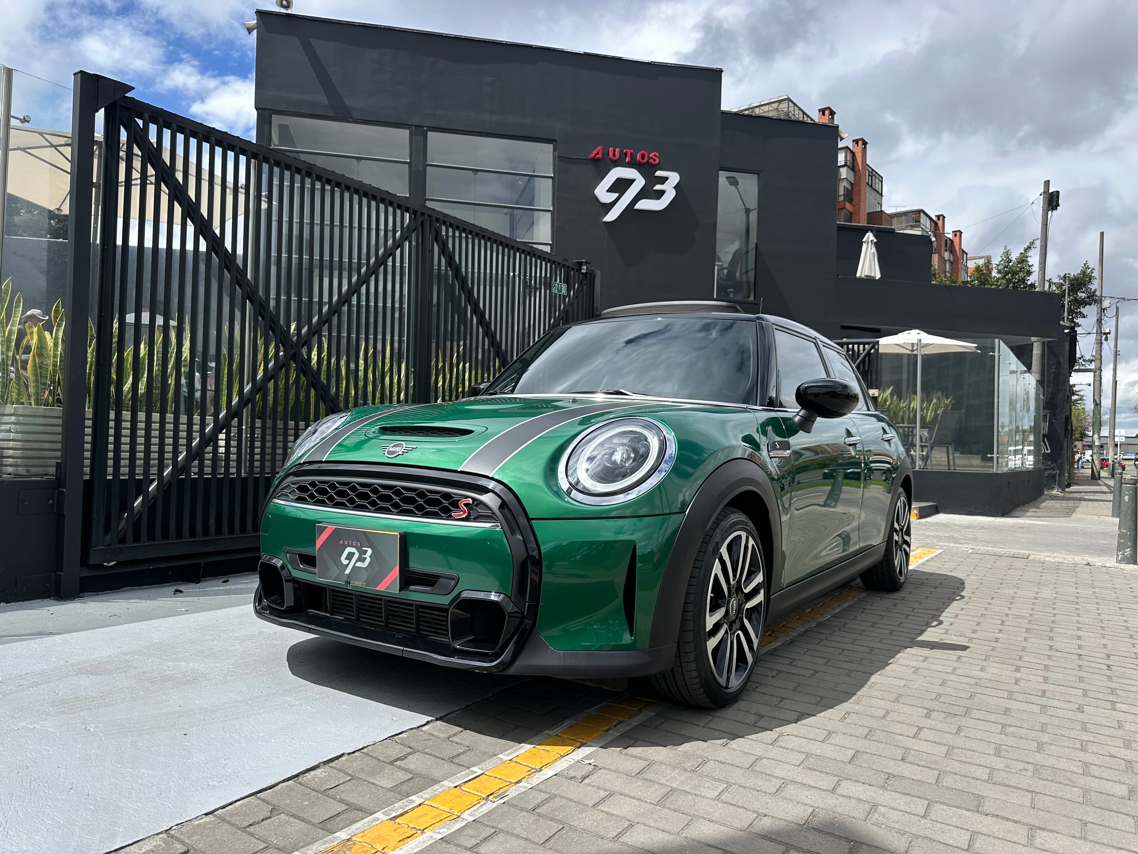 MINI COOPER