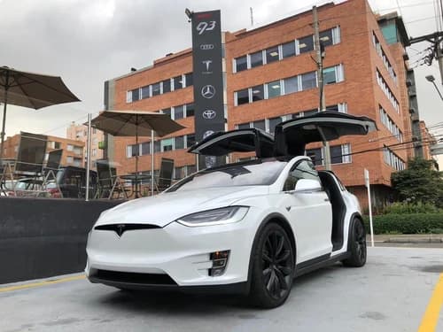 Tesla X 110 D